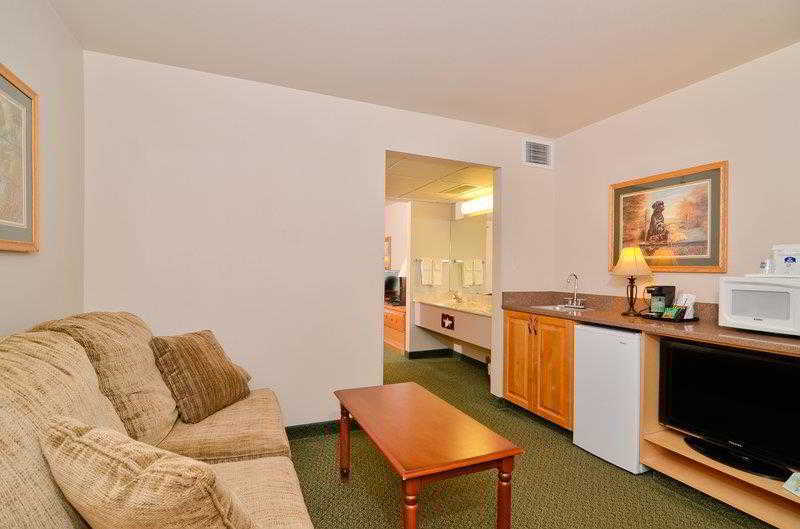 Best Western Yellowstone Crossing Лорел Номер фото